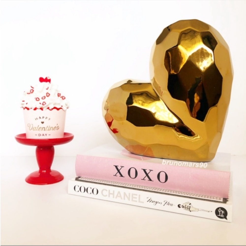 Sagebrook Home Gold Ceramic Heart